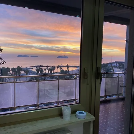 La Casa Sul Mare Bed and breakfast 4*