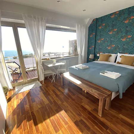 La Casa Sul Mare 4*