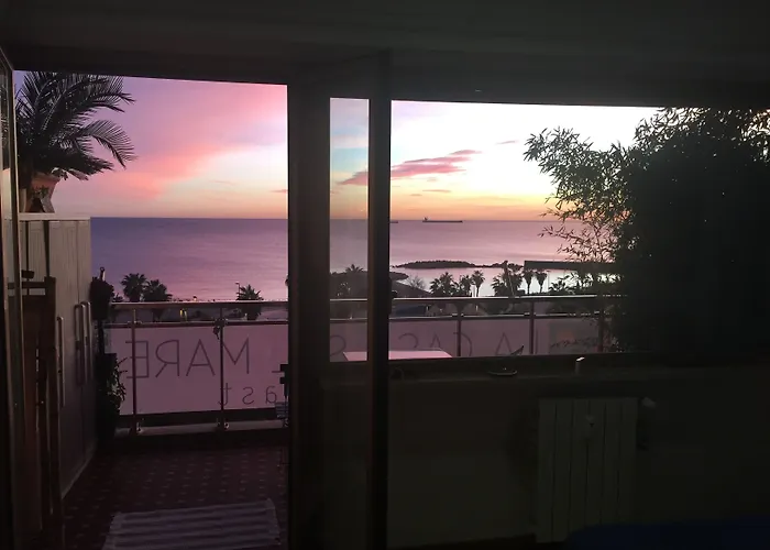 La Casa Sul Mare Bed and breakfast