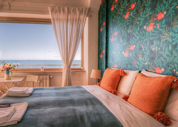 La Casa Sul Mare Bed and breakfast 4*